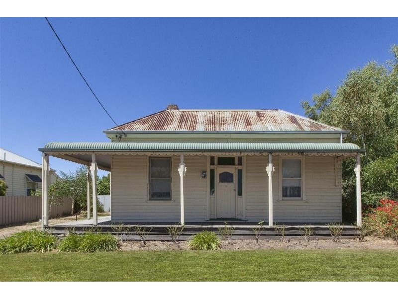 340 BARKLY Street, Ararat VIC 3377
