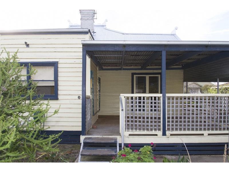 34 Benbow Street, Ararat VIC 3377