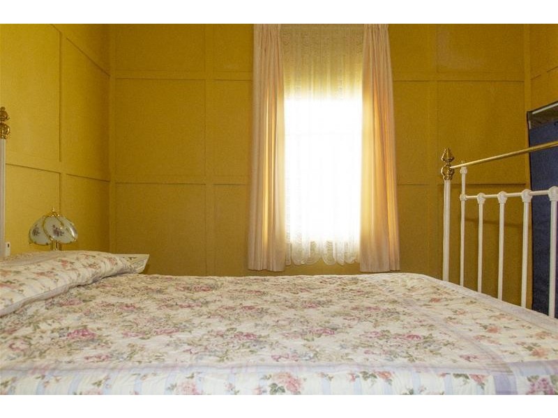 34 Benbow Street, Ararat VIC 3377