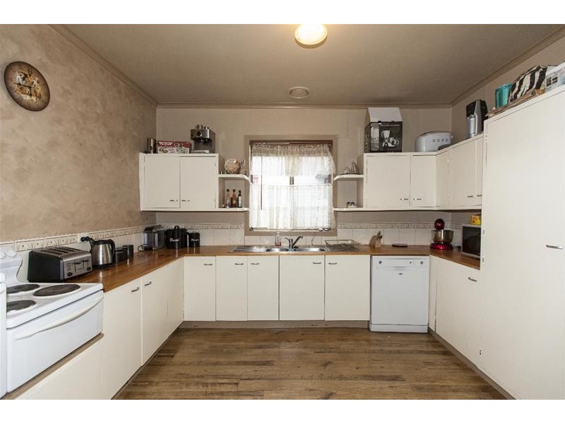 17 Viewpoint Street, Ararat VIC 3377