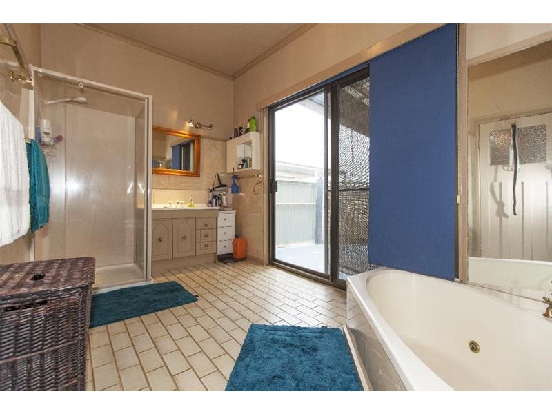 17 Viewpoint Street, Ararat VIC 3377