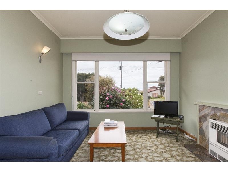 75 Banfield Street, Ararat VIC 3377