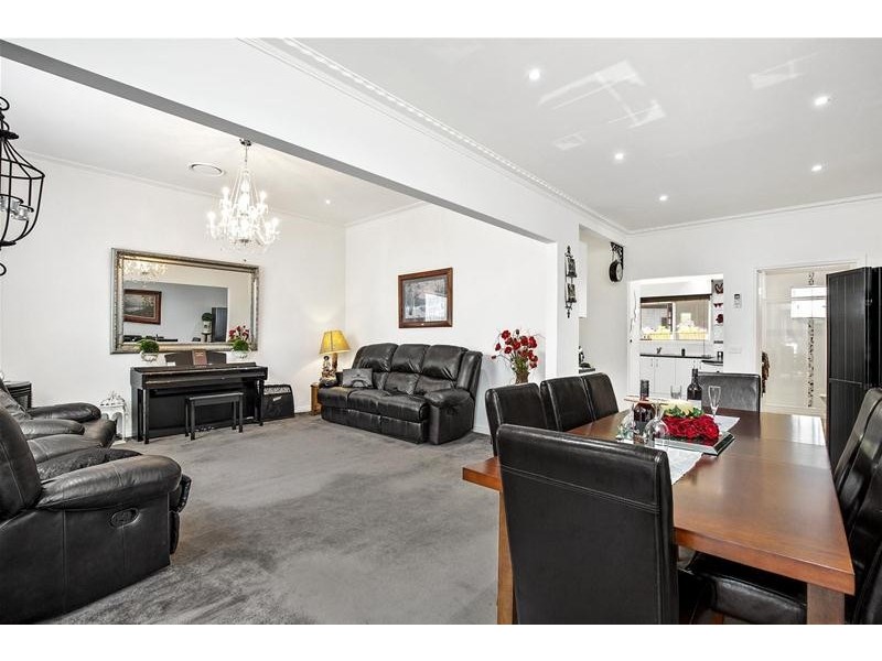 11 Moonlight Street, Stawell VIC 3380