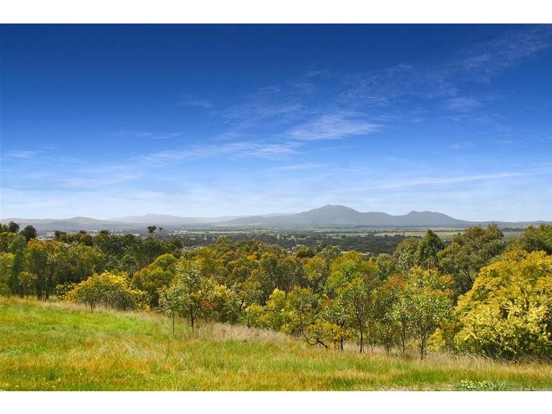 Lot 1/33 Bellinghams Hill Road, Ararat VIC 3377