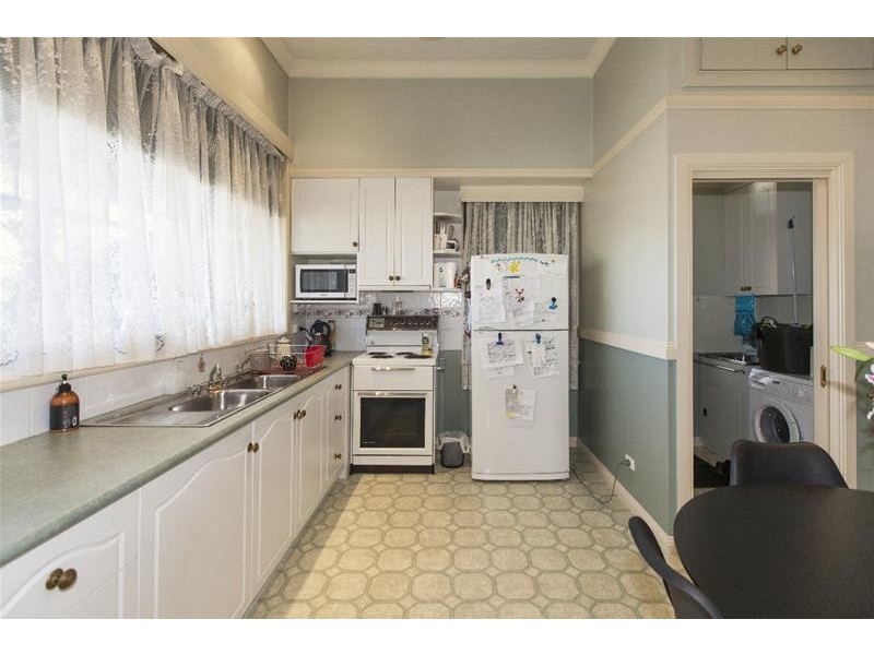 57 VIEWPOINT Street, Ararat VIC 3377