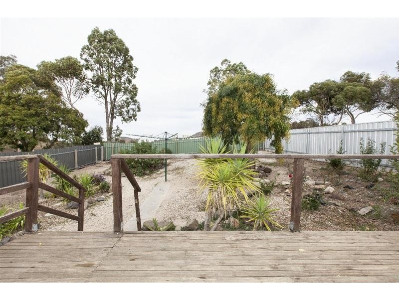 16 Montgomery Street, Ararat VIC 3377