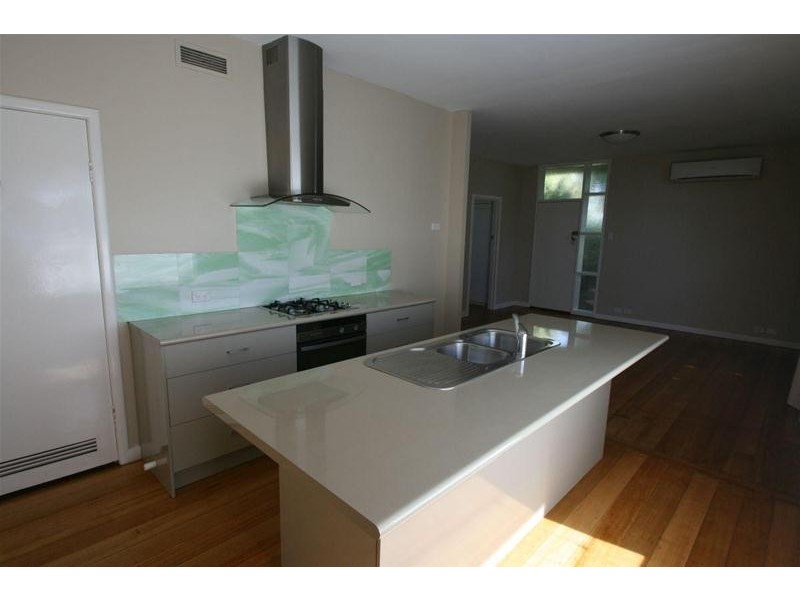 29 SEABY Street, Stawell VIC 3380