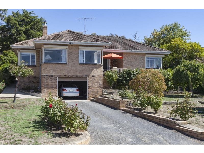 2 Brewster Road, Ararat VIC 3377