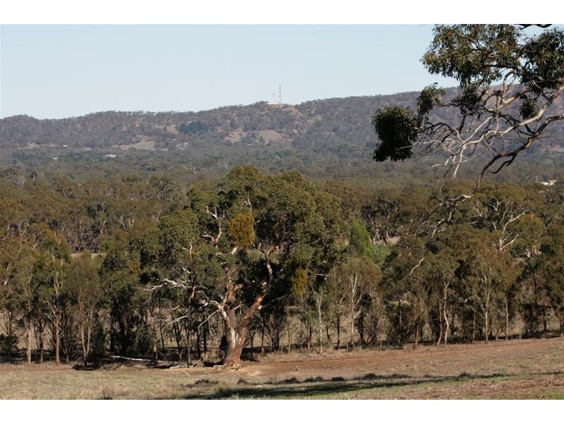 65 Noahs Ark Road, Ararat VIC 3377