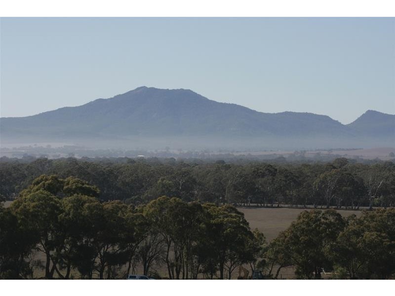 65 Noahs Ark Road, Ararat VIC 3377