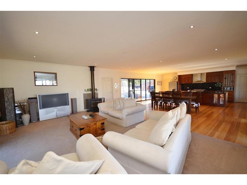 628 PENTLANDS CREEK Road, Rhymney VIC 3377