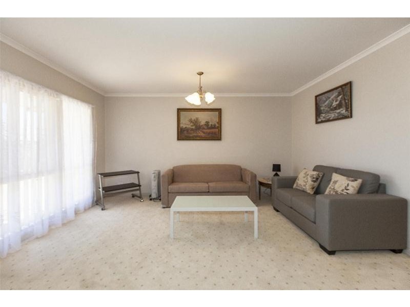 2/5 BEVERIDGE Street, Ararat VIC 3377