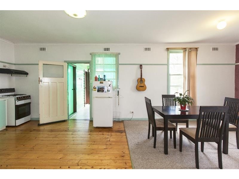 19 Montgomery Street, Ararat VIC 3377