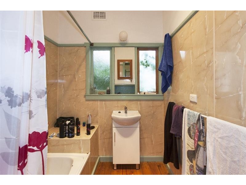 19 Montgomery Street, Ararat VIC 3377