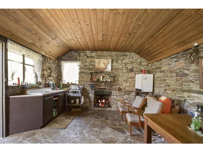 180 Spring Creek Road, Nowhere Creek VIC 3469