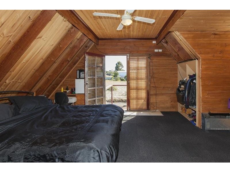 18 Burke Road, Ararat VIC 3377