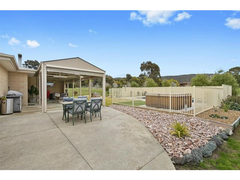 86 Picnic Road, Ararat VIC 3377