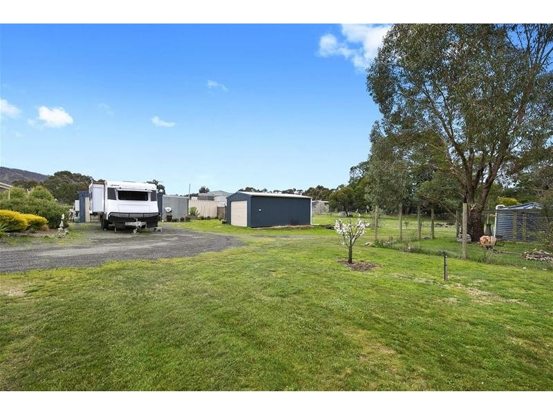 86 Picnic Road, Ararat VIC 3377
