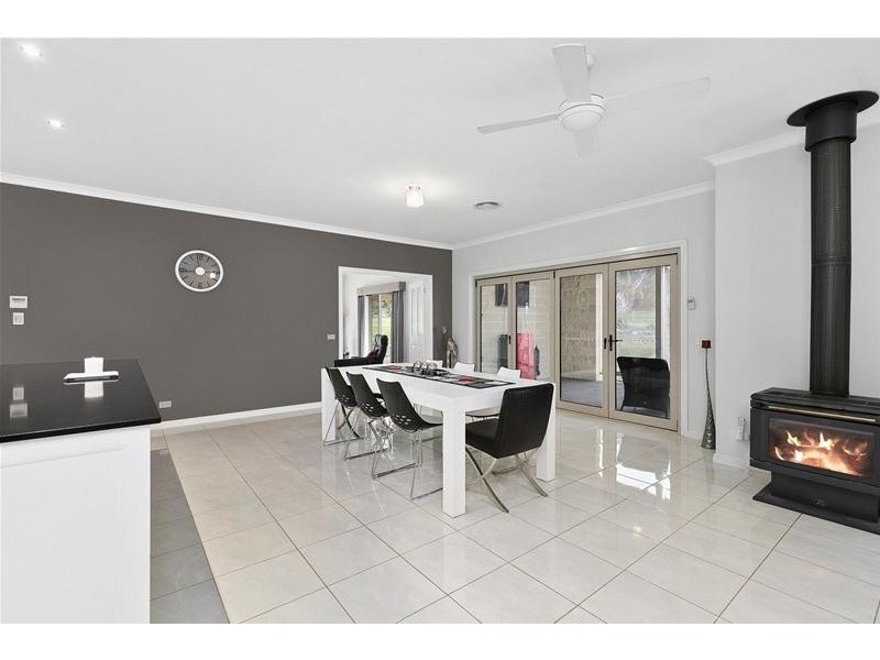 86 Picnic Road, Ararat VIC 3377