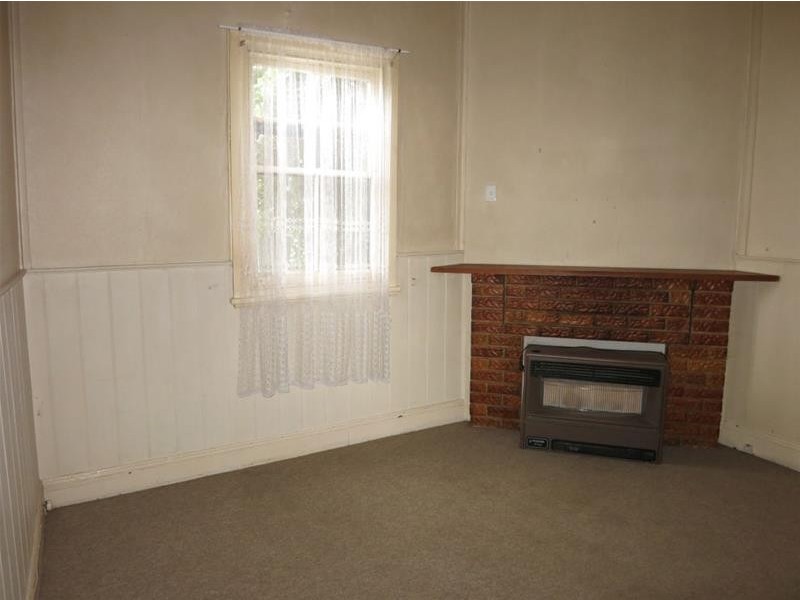 22 CAREY Street, Ararat VIC 3377