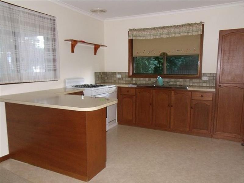 50 HUCKER Street, Ararat VIC 3377