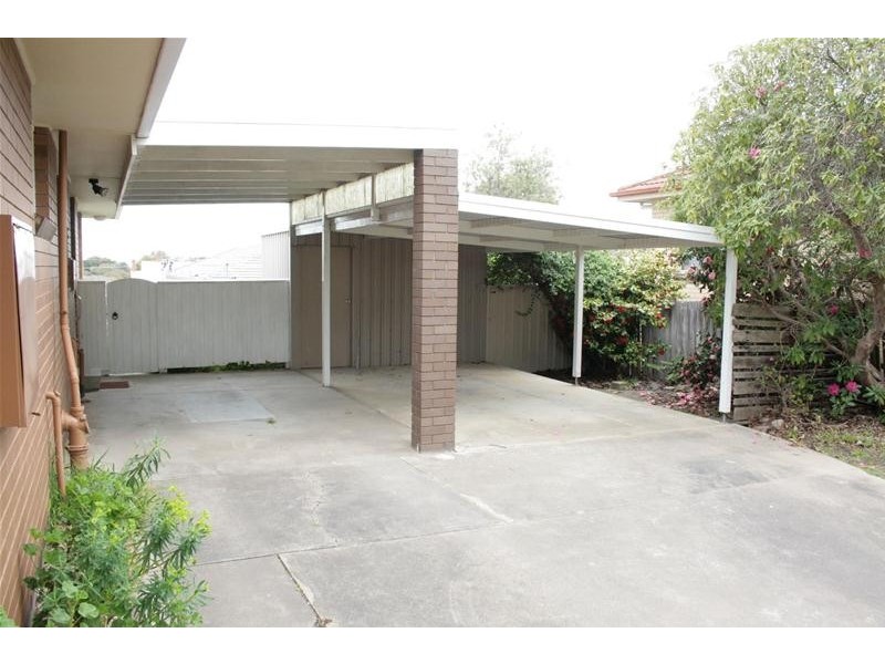 17 HIGH Street WEST, Ararat VIC 3377