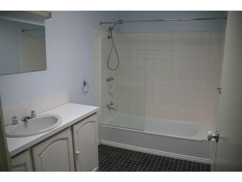 48 HUCKER Street, Ararat VIC 3377