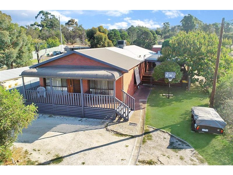 69 Lambert Street, Ararat VIC 3377