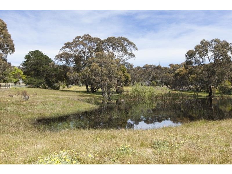 71 Picnic Road, Ararat VIC 3377