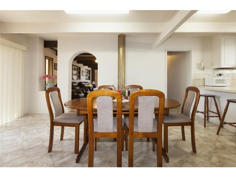 20 Queen Street South, Ararat VIC 3377