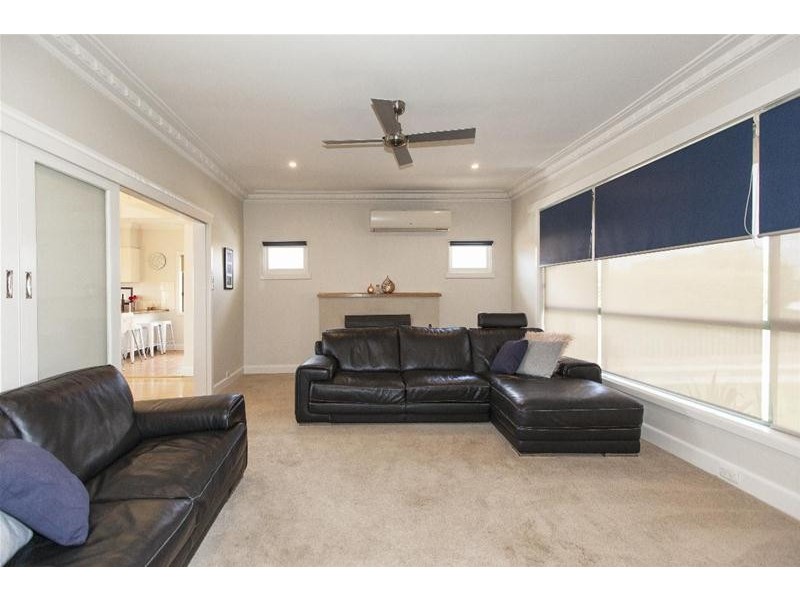 32 Banfield Street, Ararat VIC 3377