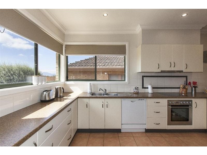 32 Banfield Street, Ararat VIC 3377