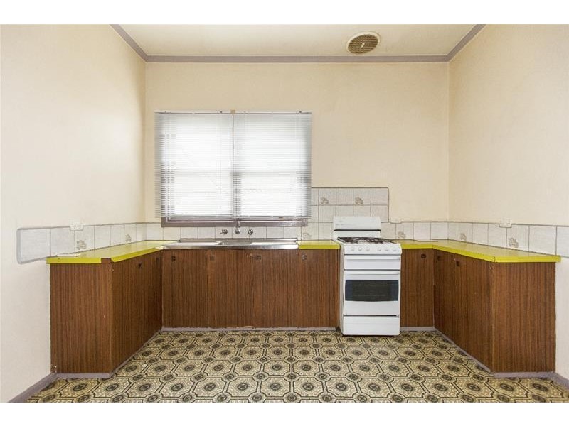 10 SMITH Street, Ararat VIC 3377