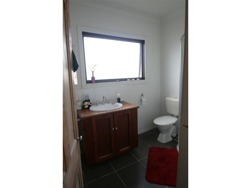 33 MAUDE Street, Ararat VIC 3377