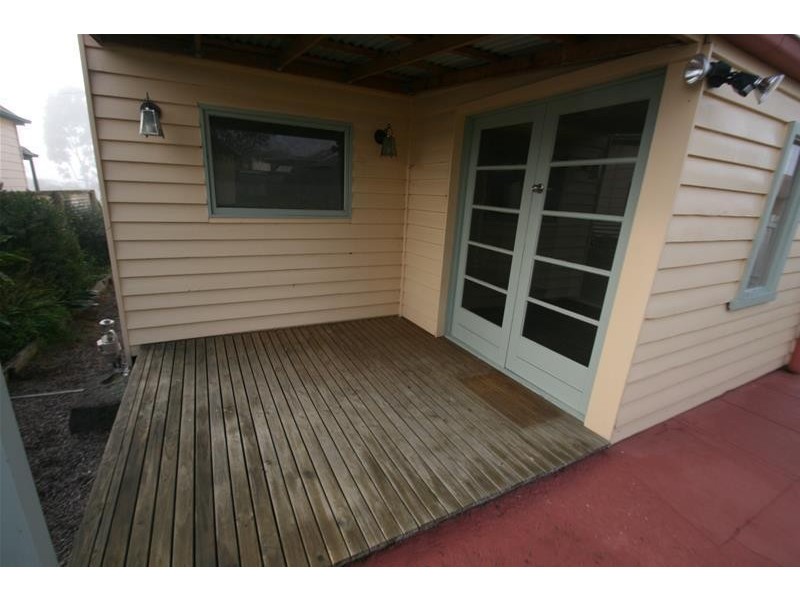 33 MAUDE Street, Ararat VIC 3377