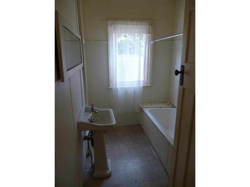 120 HIGH Street, Ararat VIC 3377