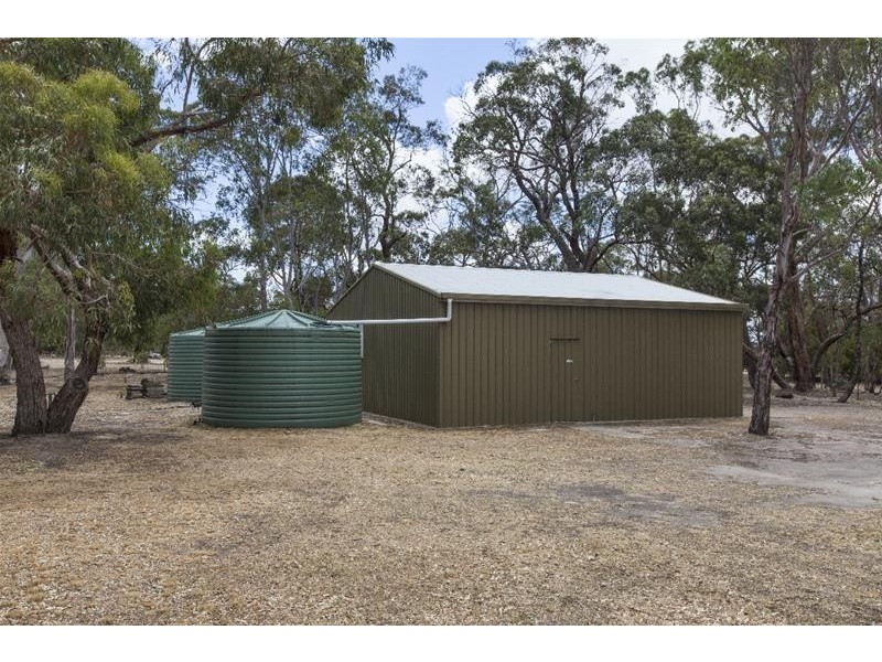 18 Waterhole Road, Pomonal VIC 3381