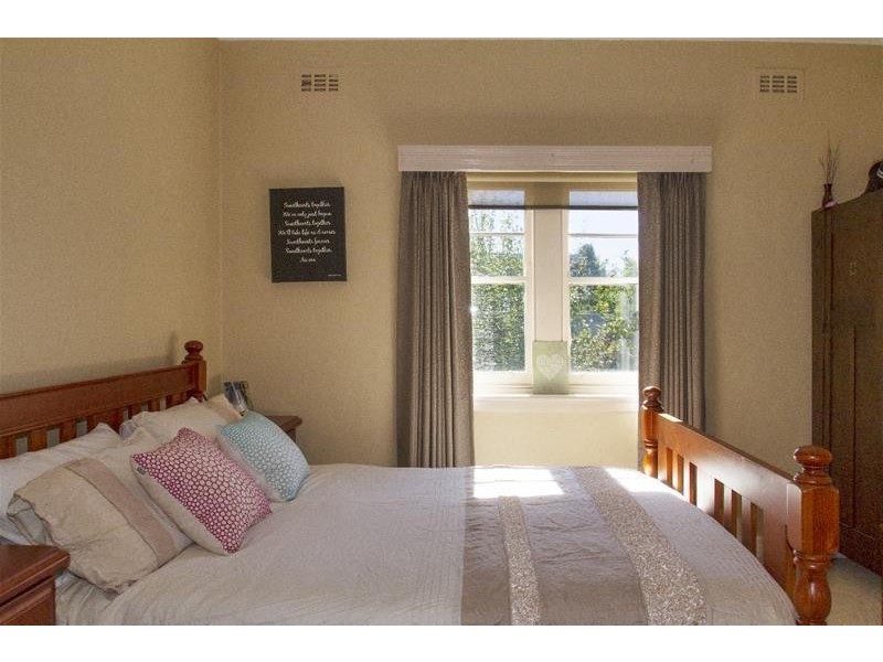 8 Vincent Street, Ararat VIC 3377