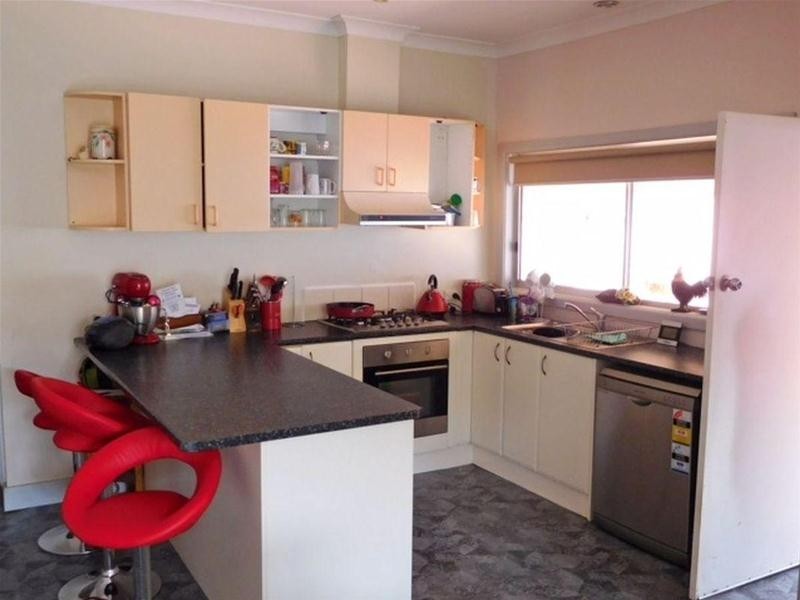 28 QUEEN STREET SOUTH, Ararat VIC 3377