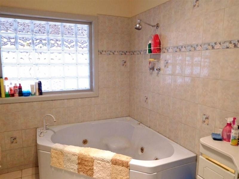 28 QUEEN STREET SOUTH, Ararat VIC 3377