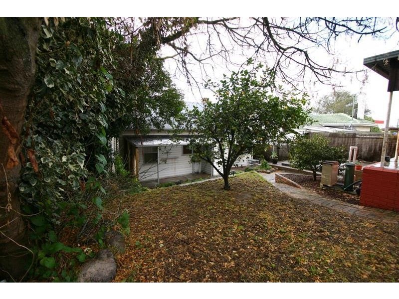 9 LAMBERT Street, Ararat VIC 3377