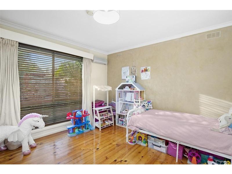 15 Best Street, Ararat VIC 3377