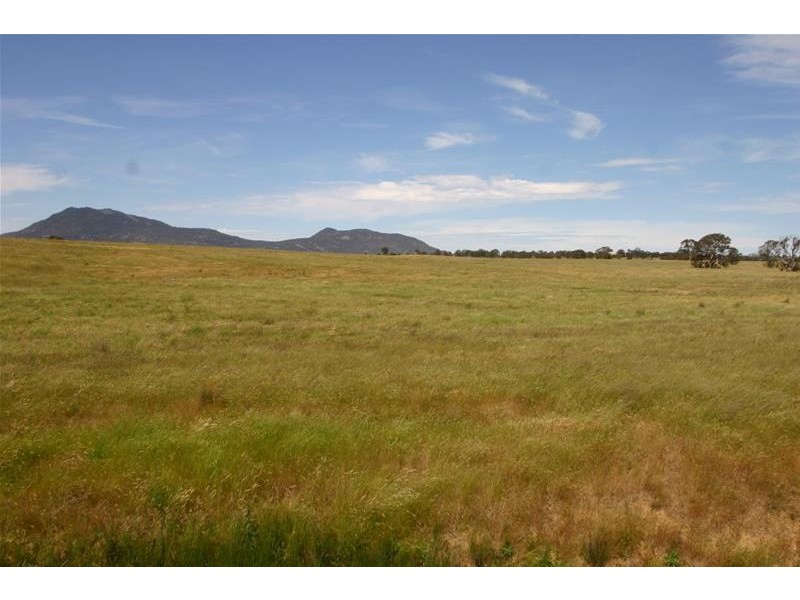 Old Geelong Road, Dobie, Ararat VIC 3377