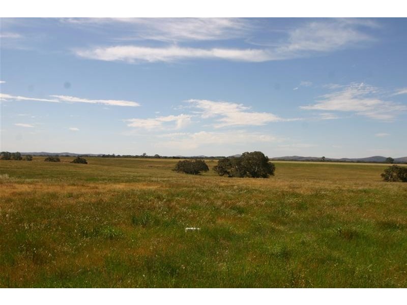 Old Geelong Road, Dobie, Ararat VIC 3377