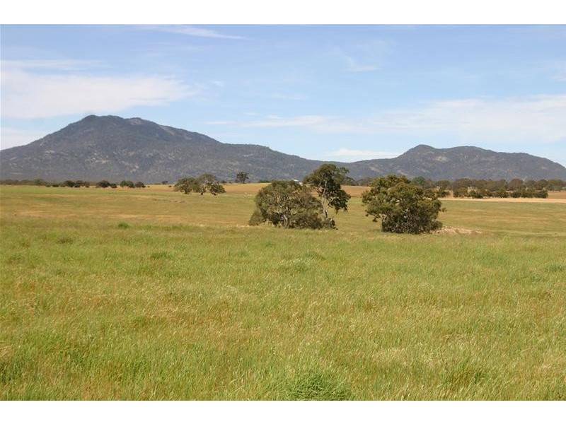 Old Geelong Road, Dobie, Ararat VIC 3377