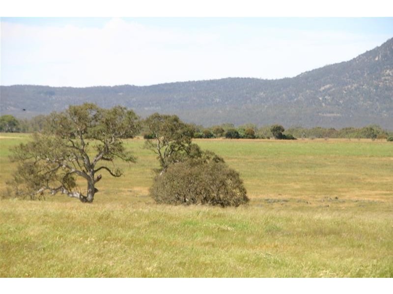 Old Geelong Road, Dobie, Ararat VIC 3377