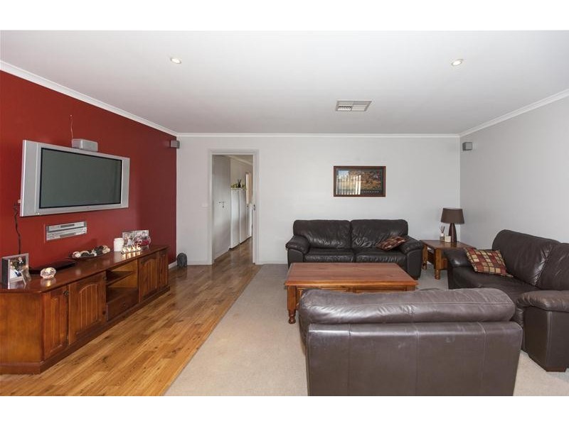 33 McNeill Street, Ararat VIC 3377