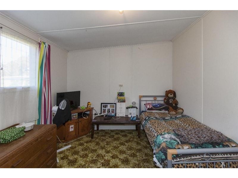 16 Acacia Avenue, Ararat VIC 3377