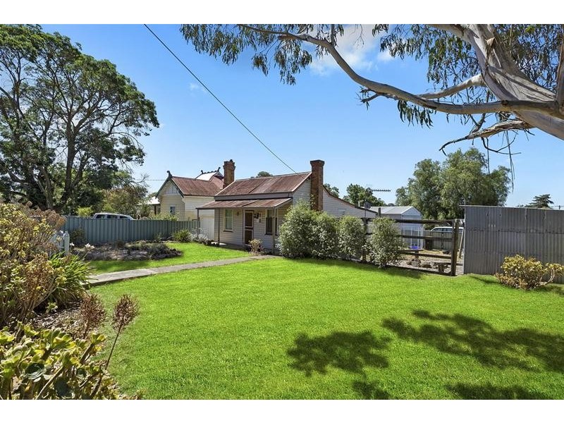 5 McLellan Street, Ararat VIC 3377