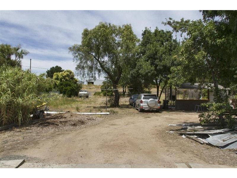 13 Currajong Avenue, Ararat VIC 3377